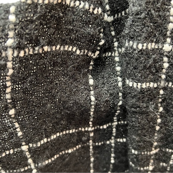 J Crew Plaid Black and White Scarf - Picture 2 of 4